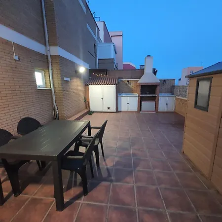 Atico Con Amplia Terraza En * Αλμερία