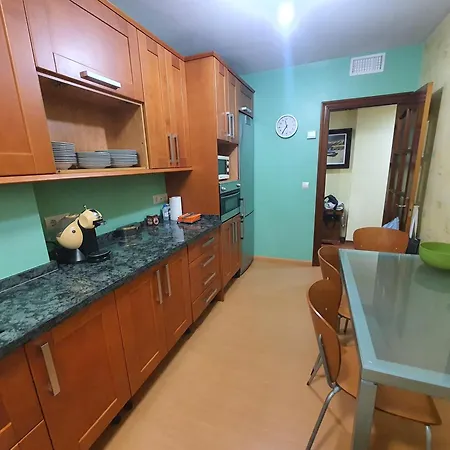 Atico Con Amplia Terraza En Αλμερία